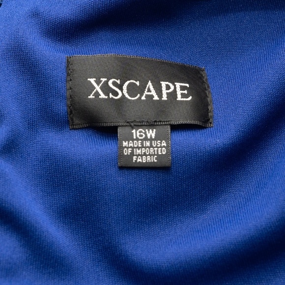 XSCAPE. Plus Size Tulip-Sleeve Gathered-Waist Gown - Picture 4 of 14